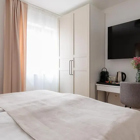 ゲストハウス Barbara Iii - Exquisite