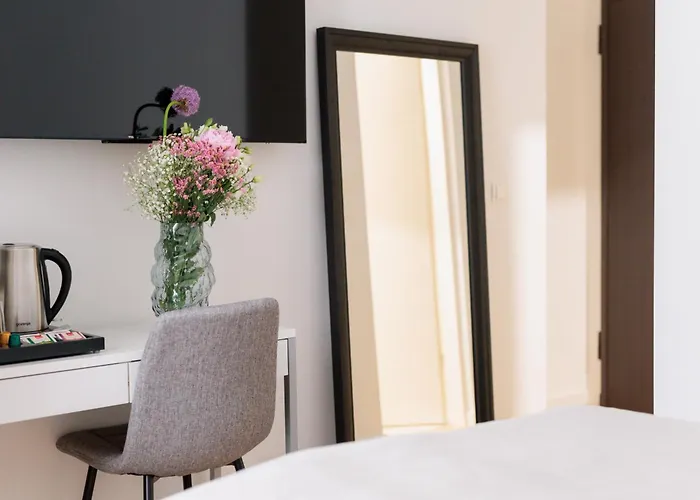 Barbara Iii - Exquisite